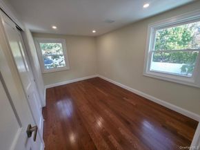 5 Bently Lane, Stony Brook NY 11790