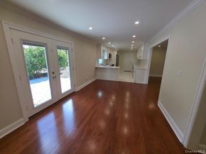 5 Bently Lane, Stony Brook NY 11790