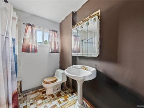 99 Brooklyn Avenue, West Babylon NY 11704