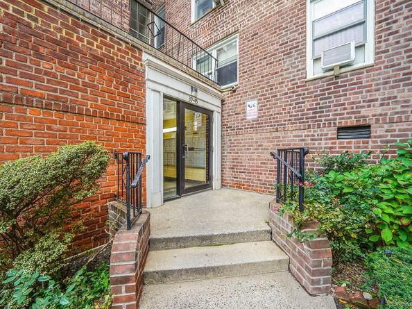 39-45 51st Street 5C, Woodside NY 11377