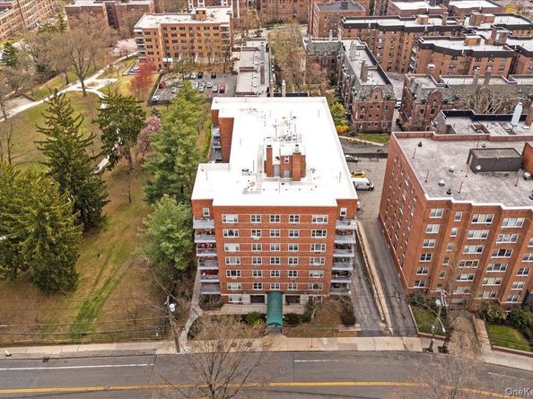 16 Lake Street 7G, White Plains NY 10603
