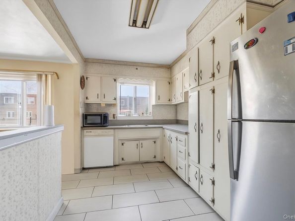 1721 E 54th Street, Brooklyn NY 11234