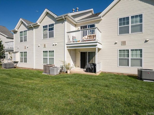 26 Lorien Place, Melville NY 11747