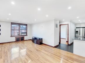 141-30 84 Road 5E, Briarwood NY 11435