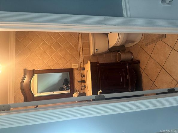 209 Old Post Drive, Hauppauge NY 11788