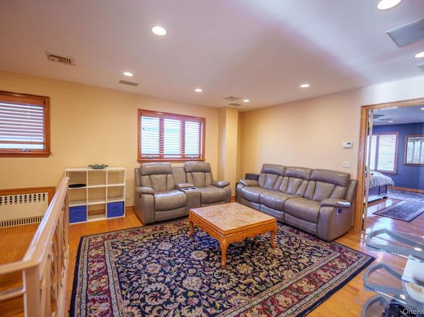 51 Bay Street, East Atlantic Beach NY 11561