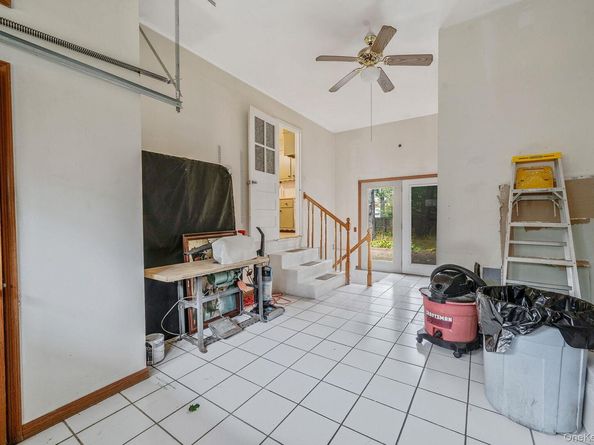 15 Raymond Avenue, Farmingville NY 11738