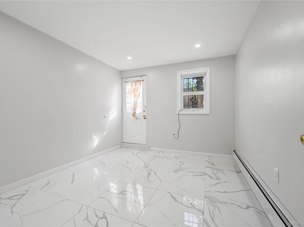 152-10 Peck Avenue, Flushing NY 11355