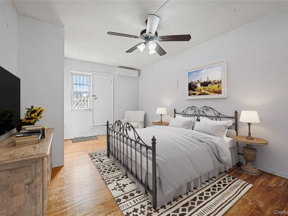 152-10 Peck Avenue, Flushing NY 11355