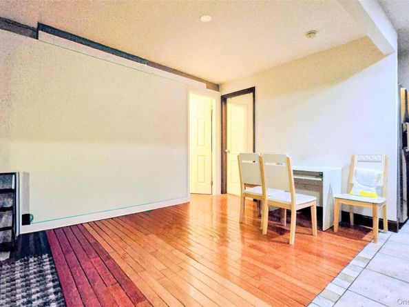 42-47 Union Street APT 2A, Flushing NY 11355