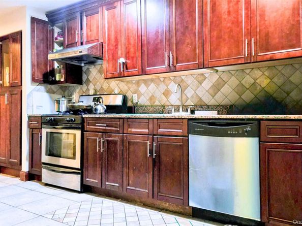 42-47 Union Street APT 2A, Flushing NY 11355