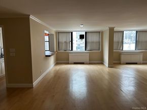 420 E 51st Street 8DE, New York (Manhattan) NY 10022