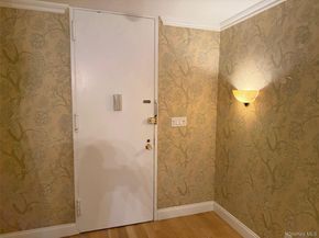 420 E 51st Street 8DE, New York (Manhattan) NY 10022