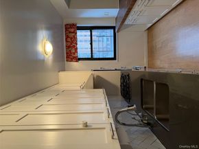 420 E 51st Street 8DE, New York (Manhattan) NY 10022