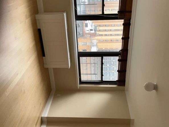 420 E 51st Street 8DE, New York (Manhattan) NY 10022