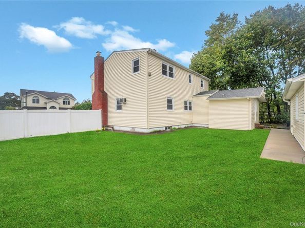 24 Michigan Drive, Hicksville NY 11801