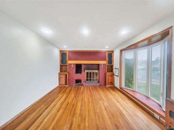24 Michigan Drive, Hicksville NY 11801