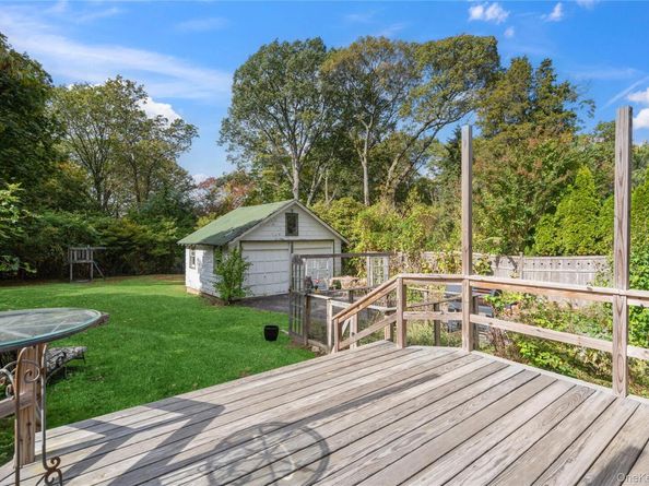 107 Soundview Road, Huntington NY 11743