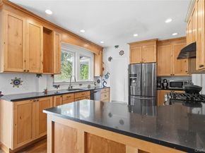 107 Soundview Road, Huntington NY 11743