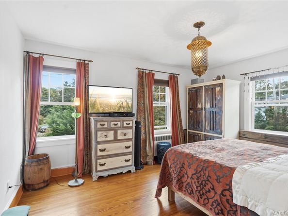 107 Soundview Road, Huntington NY 11743