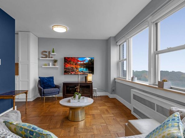4555 Henry Hudson Parkway 1208, Bronx NY 10471