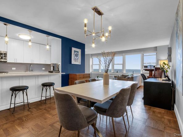 4555 Henry Hudson Parkway 1208, Bronx NY 10471
