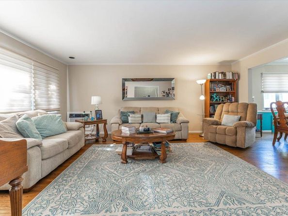 850 Ibsen Street, Woodmere NY 11598