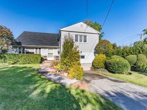 850 Ibsen Street, Woodmere NY 11598