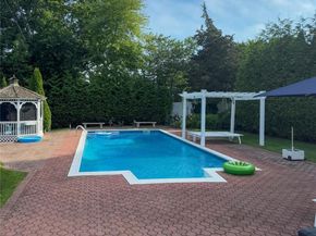 137 South Road, Westhampton NY 11977