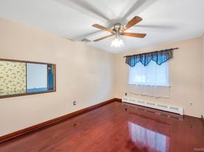 47 Evelyn Court, Manorville NY 11949