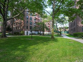 83-85 Woodhaven Boulevard 3M, Woodhaven NY 11421
