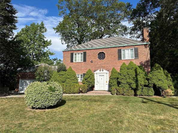210 WYNDCLIFF Road, Scarsdale NY 10583