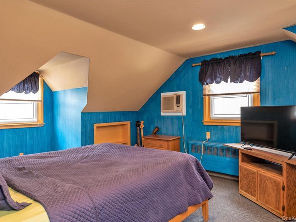2207 Van Nostrand Avenue, Merrick NY 11566