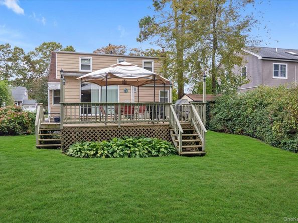 2207 Van Nostrand Avenue, Merrick NY 11566