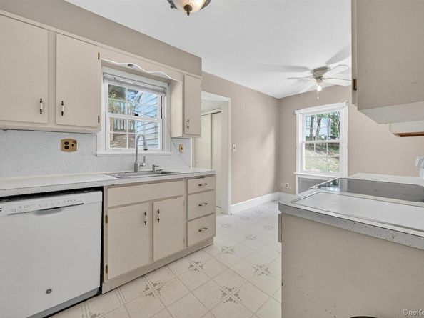 80 Wilson Avenue, Valhalla NY 10595