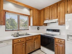 17 Whitman Avenue, Syosset NY 11791