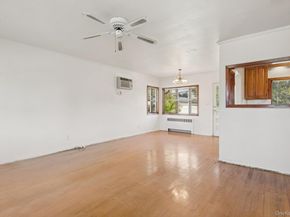 17 Whitman Avenue, Syosset NY 11791