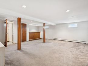 17 Whitman Avenue, Syosset NY 11791