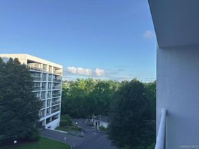 100 High Point Drive 501, Hartsdale NY 10530
