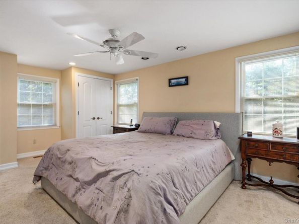 4 Whittock Lane, Melville NY 11747