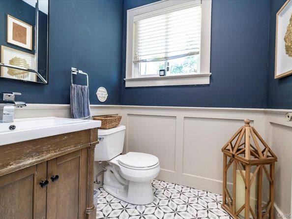 11 S Marion Place, Rockville Centre NY 11570