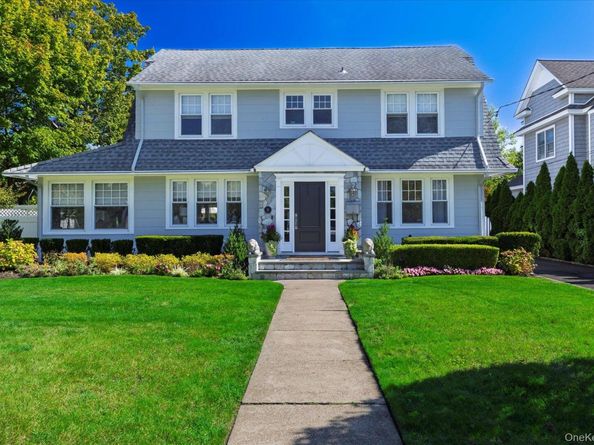 11 S Marion Place, Rockville Centre NY 11570