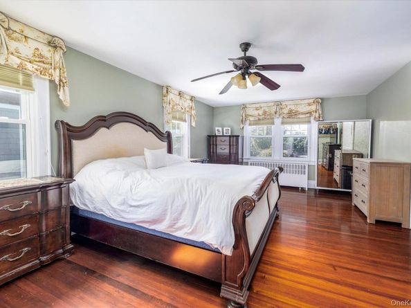 11 S Marion Place, Rockville Centre NY 11570