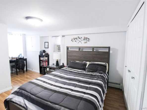 3221 Giegerich Place, Bronx NY 10465