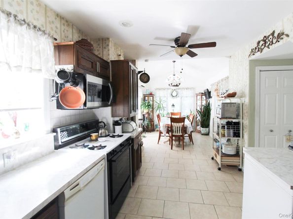 3221 Giegerich Place, Bronx NY 10465