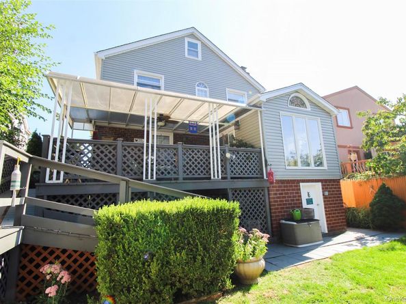 3221 Giegerich Place, Bronx NY 10465