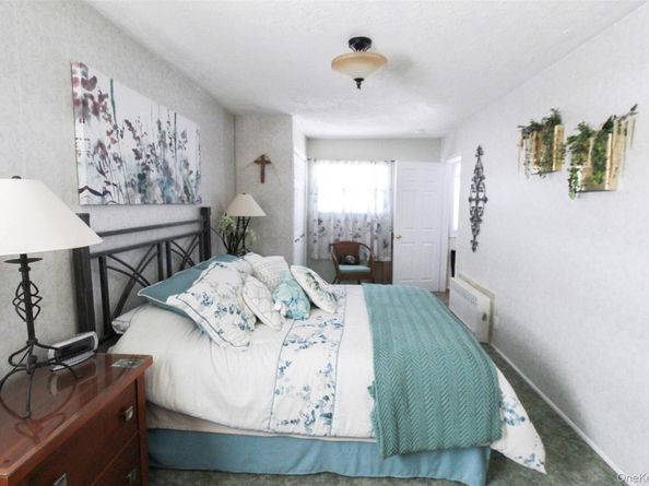 3221 Giegerich Place, Bronx NY 10465