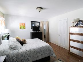 3221 Giegerich Place, Bronx NY 10465