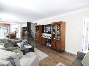 3221 Giegerich Place, Bronx NY 10465