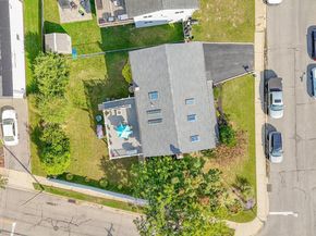 769 Bay Place, Lindenhurst NY 11757